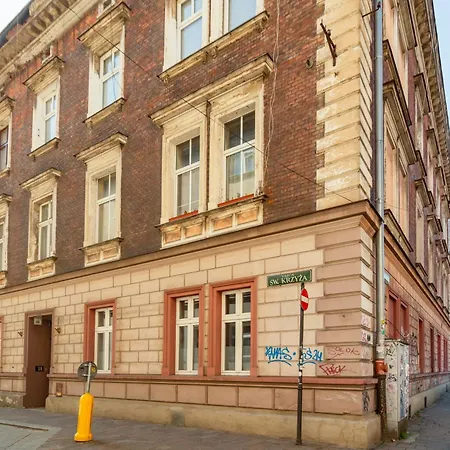 White Magnolia 4 Bedroom Premium And Parking