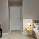 White Magnolia 4 Bedroom Premium And Parking Lejlighed *
